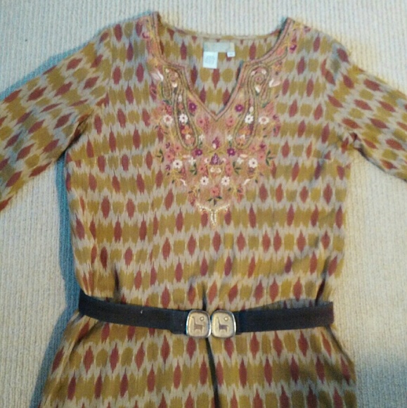 Territory Ahead Exotic, Embroidered Slim Dress - Picture 4 of 6